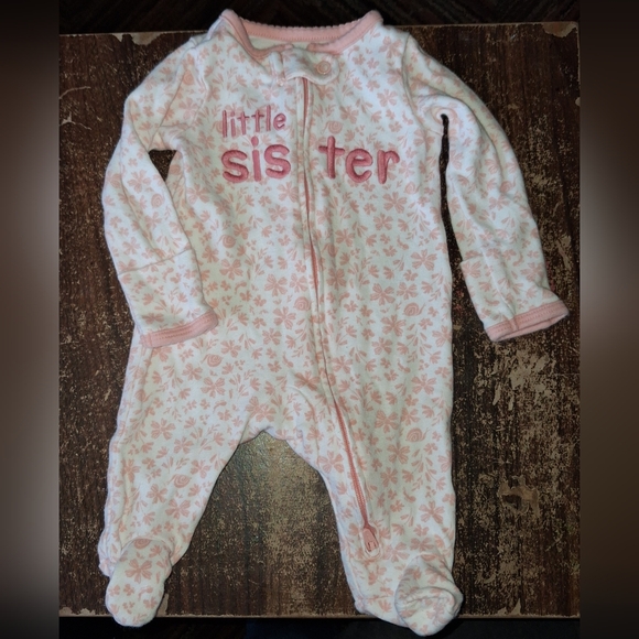 Other - Newborn Little Sister Outfit